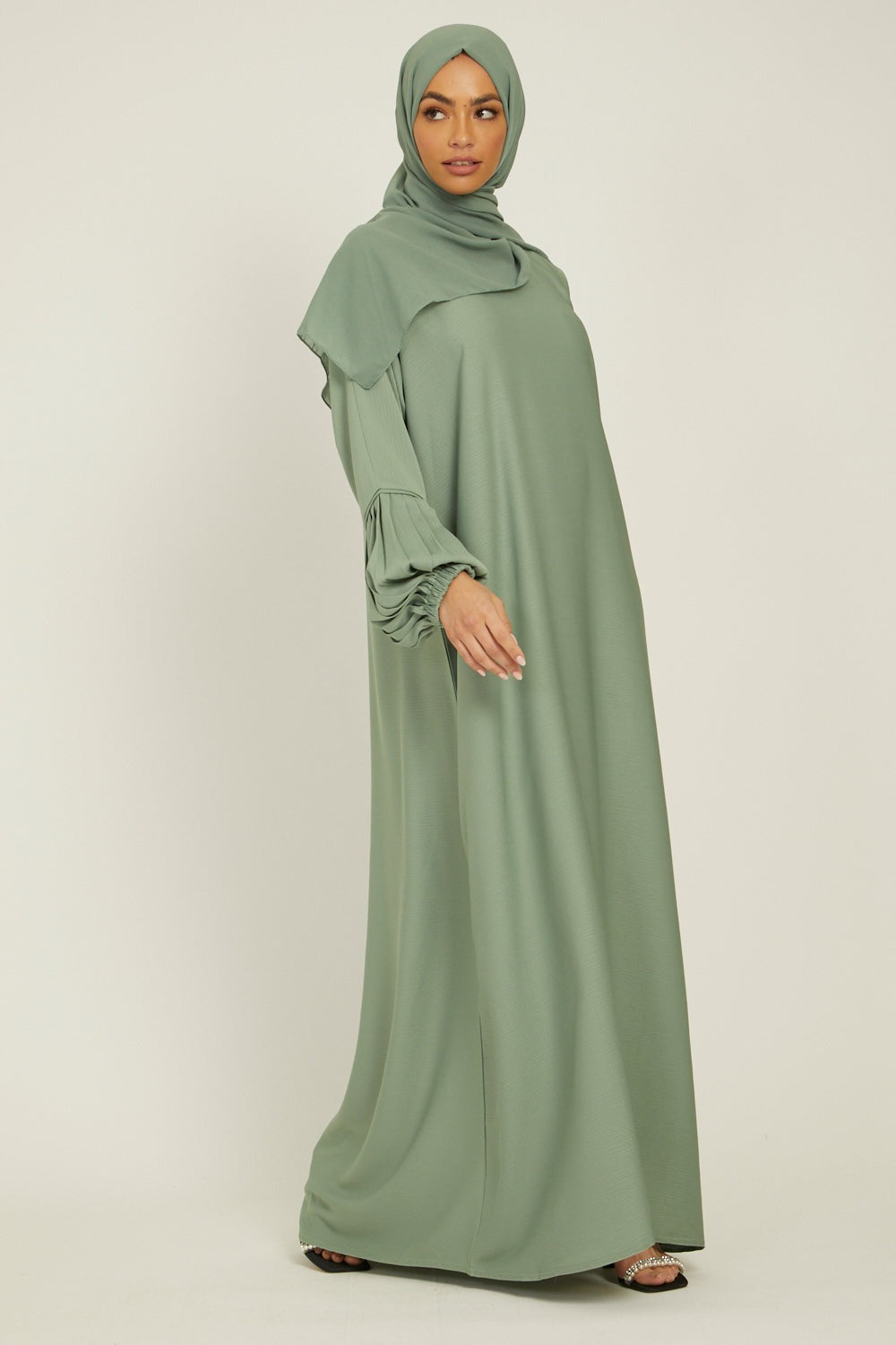 Nukhbaa Abaya-AB77