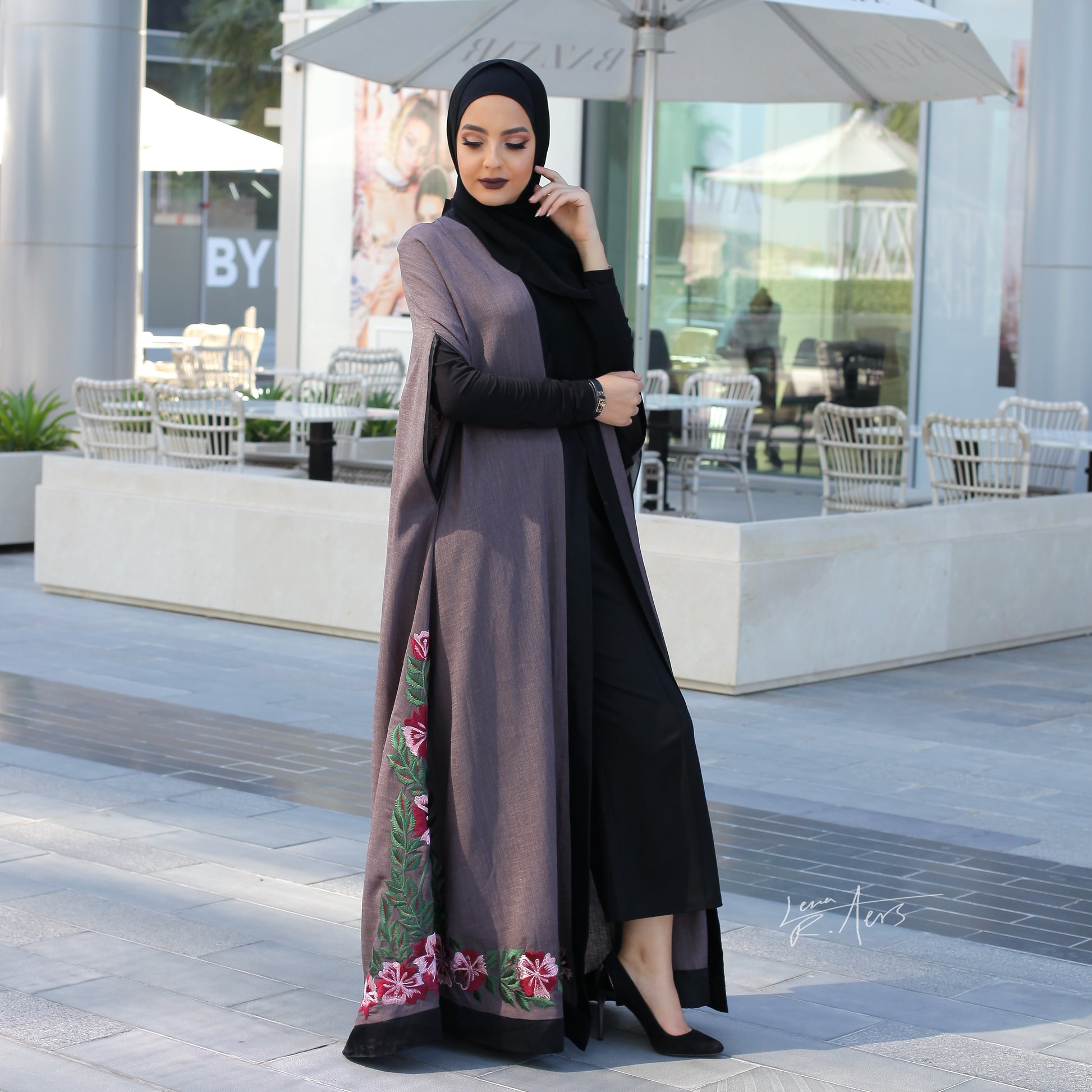 Abaya-AJ1004A