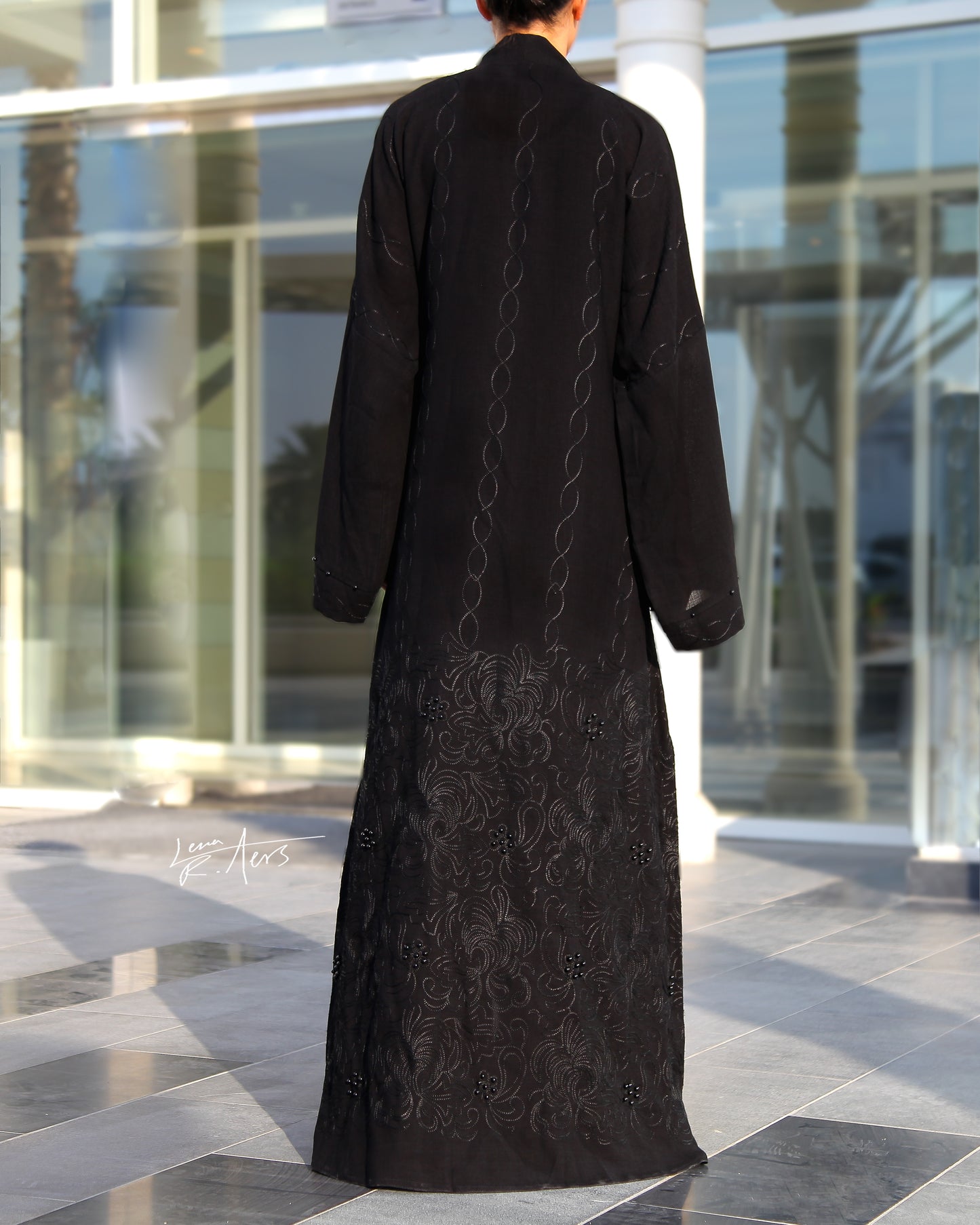 SHEIKHA ABAYA