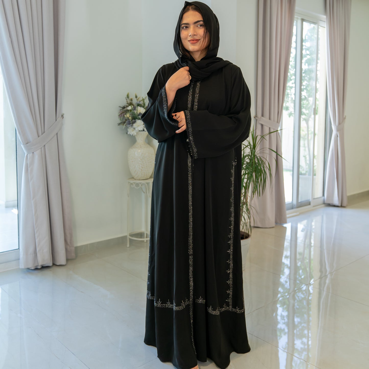 Nukhbaa Premium Abaya