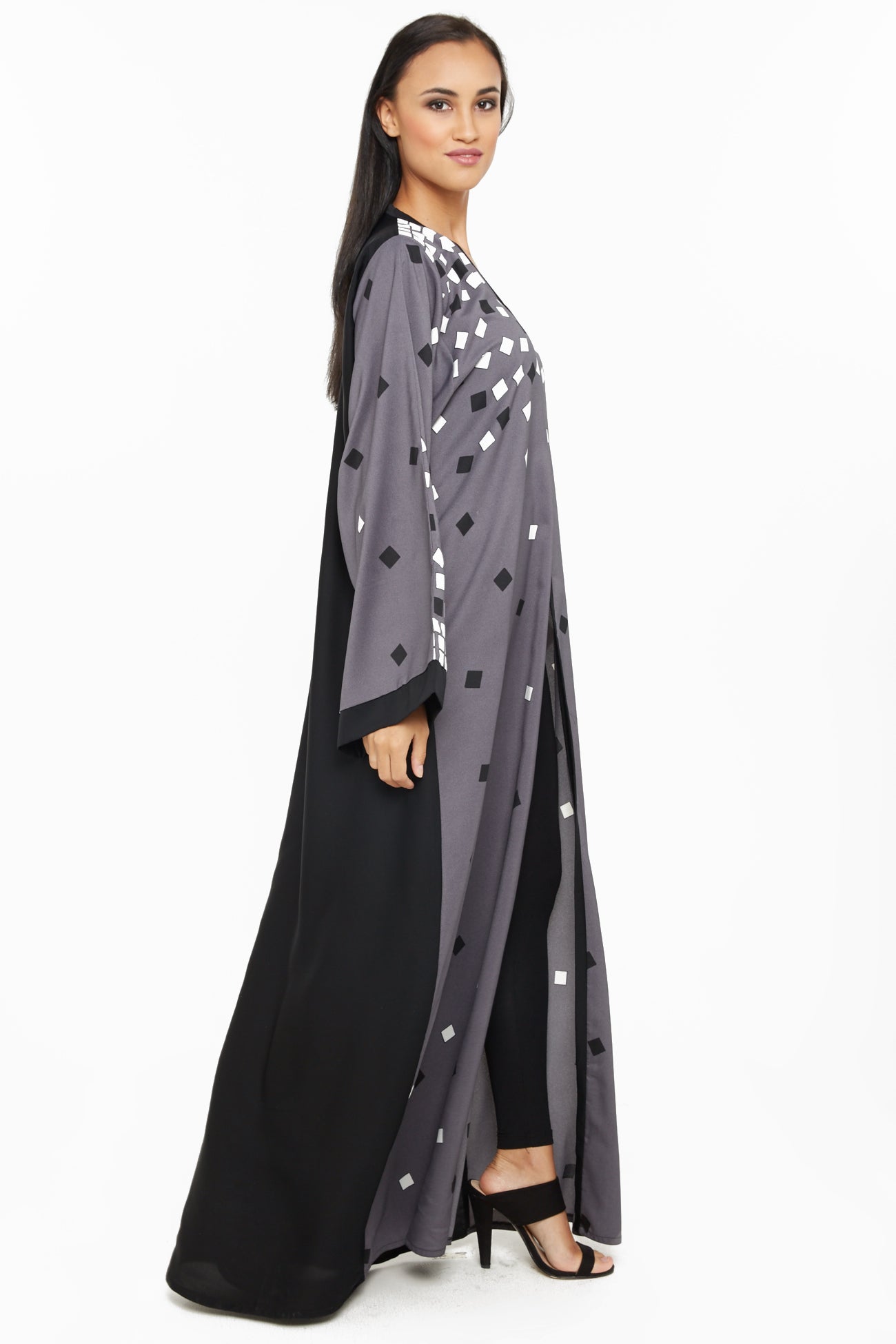 Abaya-AJ779A