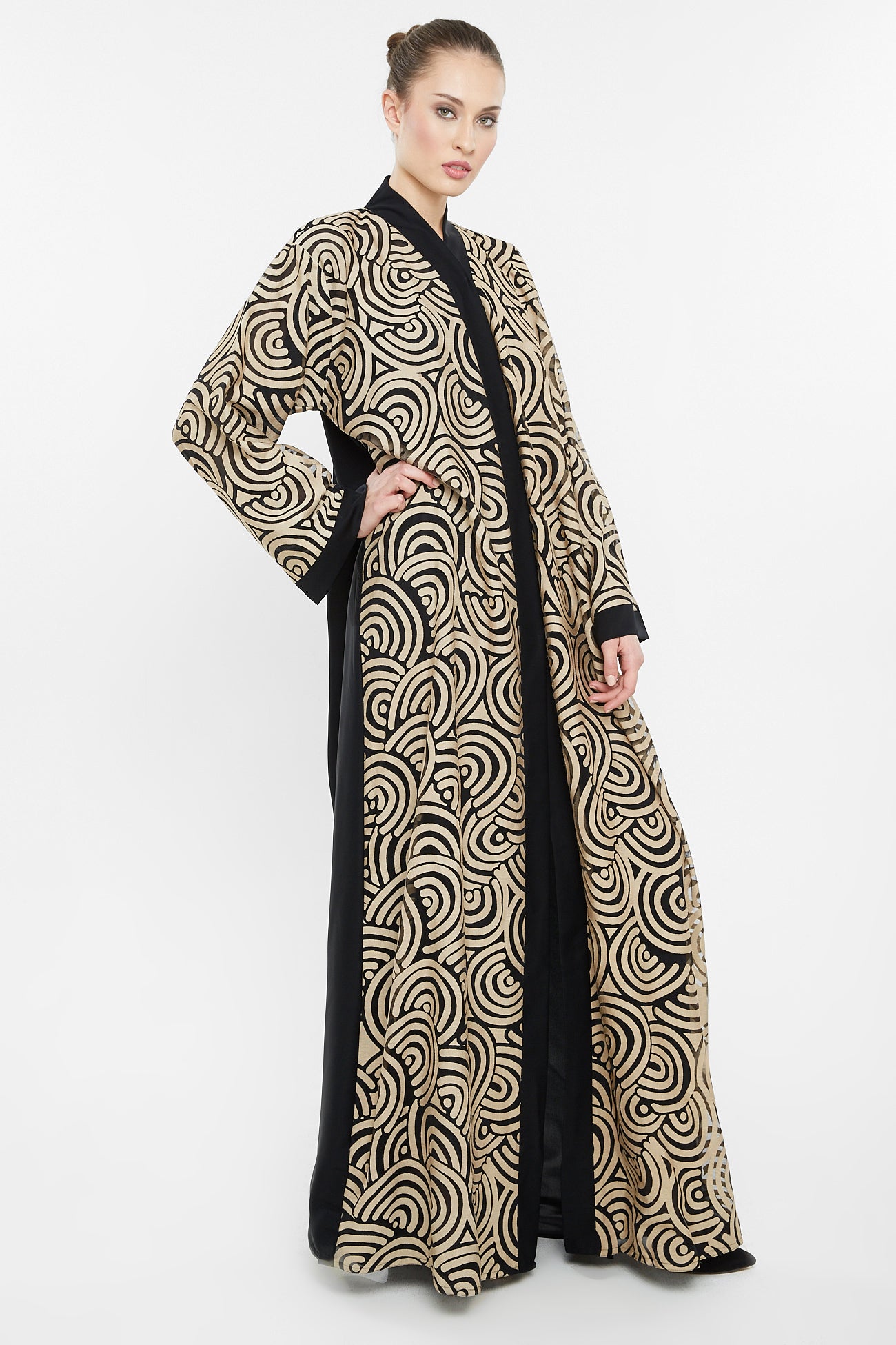 Abaya-AJ84A