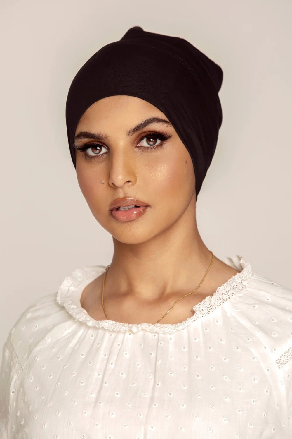 Hijab Bonnet- Silk lining- Black